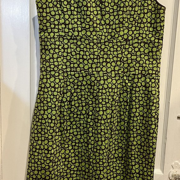 Cynthia Howie green and brown dot dress size 10 - Picture 5 of 5